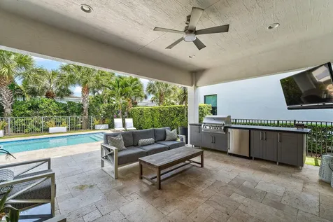 5611 Delacroix Terrace Palm Beach Gardens FL 33418