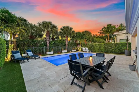 5611 Delacroix Terrace Palm Beach Gardens FL 33418