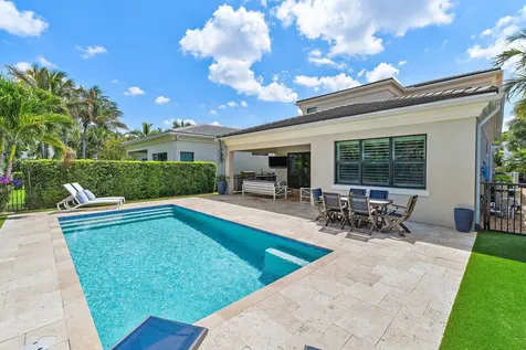 5611 Delacroix Terrace Palm Beach Gardens FL 33418