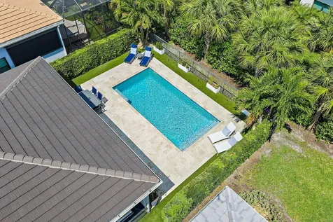 5611 Delacroix Terrace Palm Beach Gardens FL 33418