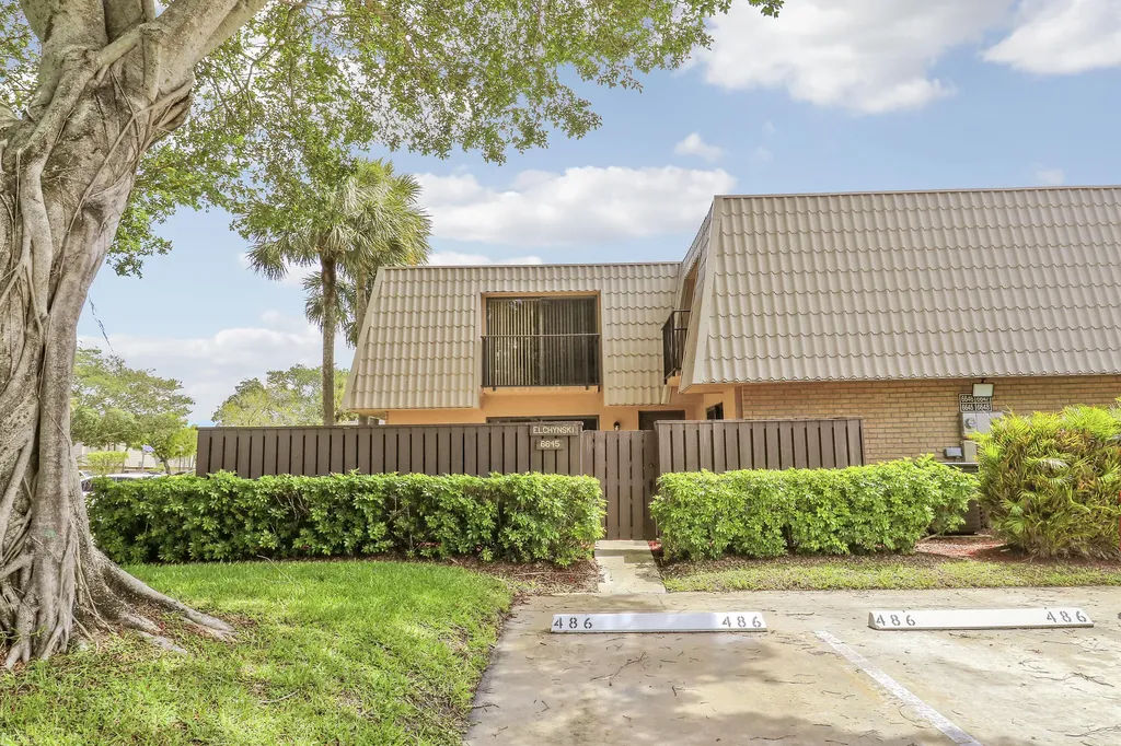 6645 66th Way West Palm Beach FL 33409