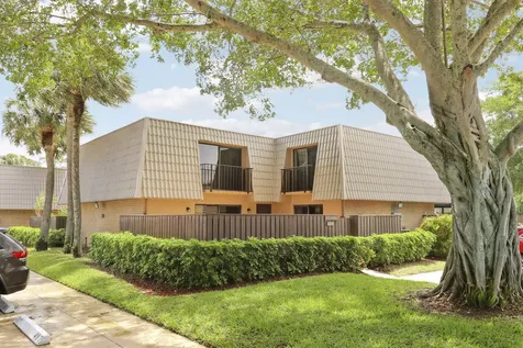 6645 66TH Way West Palm Beach FL 33409