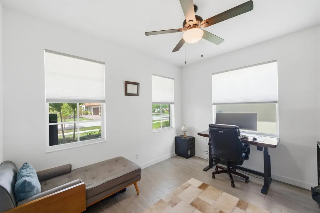 1096 Sterling Pine Place Loxahatchee FL 33470