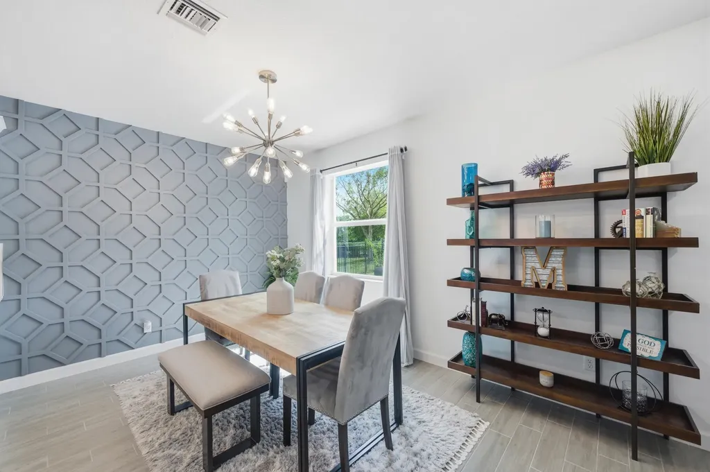 1096 Sterling Pine Place Loxahatchee FL 33470