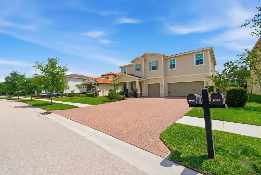 1096 Sterling Pine Place Loxahatchee FL 33470