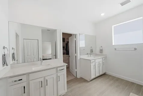 1096 Sterling Pine Place Loxahatchee FL 33470