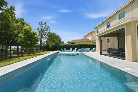 1096 Sterling Pine Place Loxahatchee FL 33470