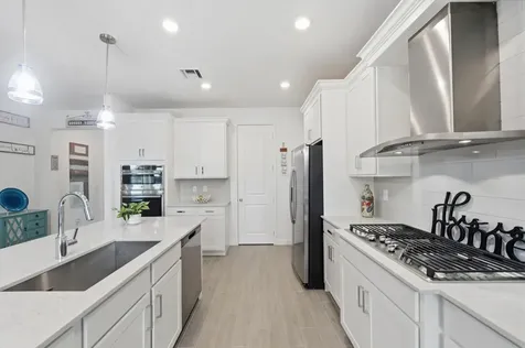 1096 Sterling Pine Place Loxahatchee FL 33470