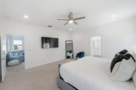 1096 Sterling Pine Place Loxahatchee FL 33470