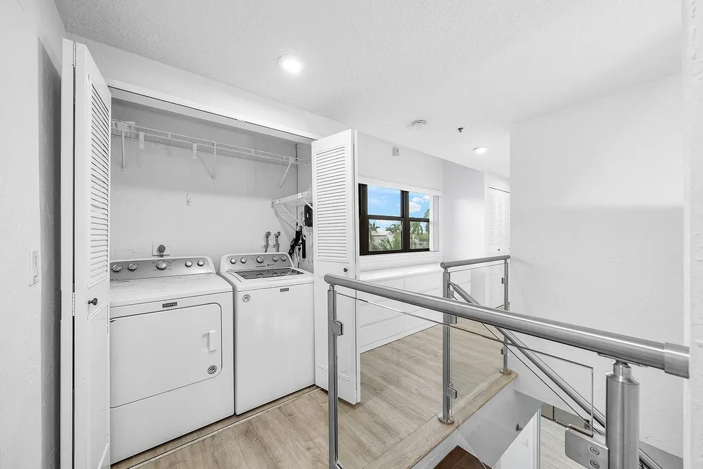 1035 S Federal Highway Delray Beach FL 33483