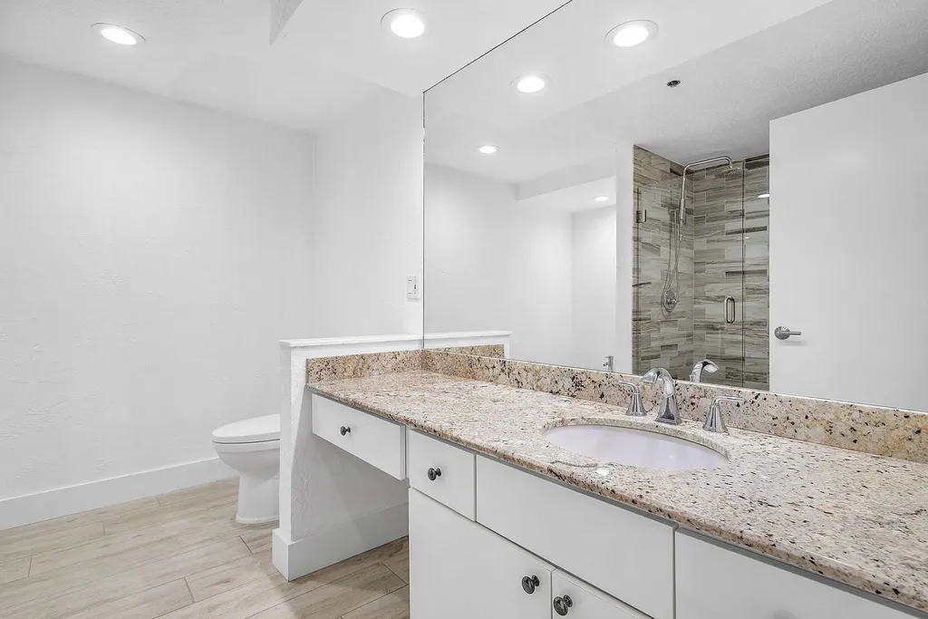 1035 S Federal Highway Delray Beach FL 33483