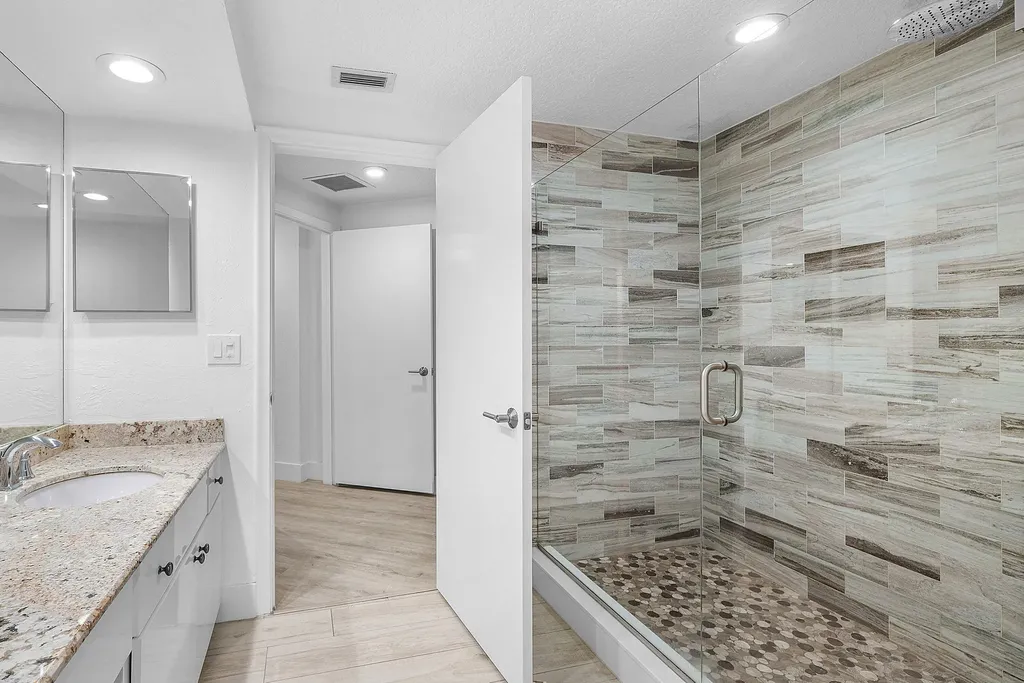 1035 S Federal Highway Delray Beach FL 33483