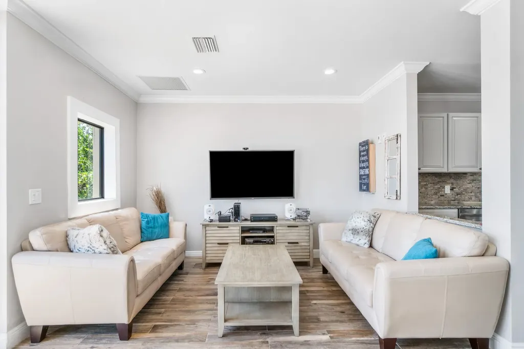 1035 S Federal Highway Delray Beach FL 33483