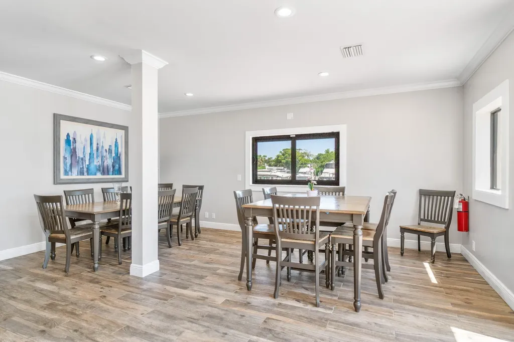 1035 S Federal Highway Delray Beach FL 33483