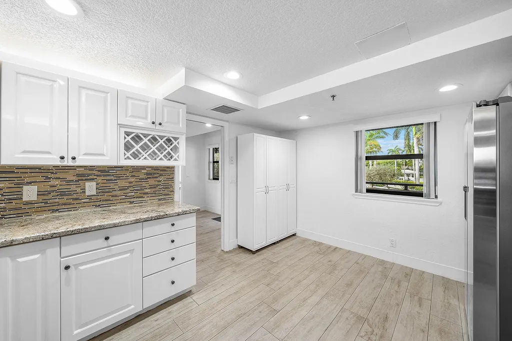1035 S Federal Highway Delray Beach FL 33483