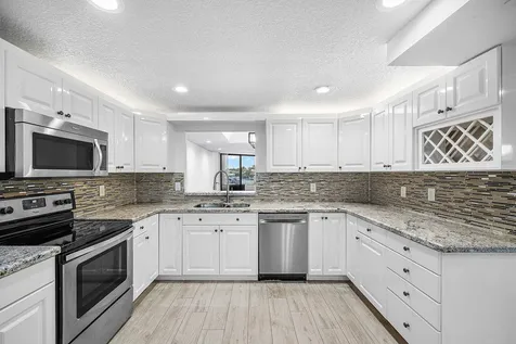 1035 S Federal Highway Delray Beach FL 33483