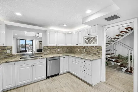 1035 S Federal Highway Delray Beach FL 33483