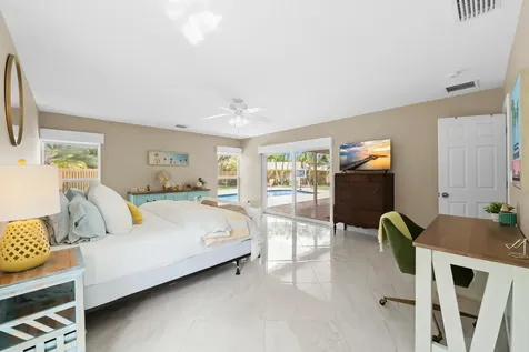 21521 E Hollandaire Drive Drive E Boca Raton FL 33433