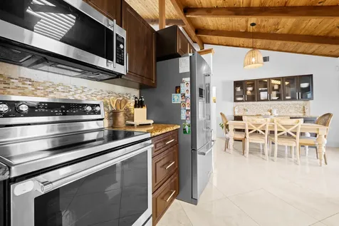 21521 E Hollandaire Drive Drive E Boca Raton FL 33433
