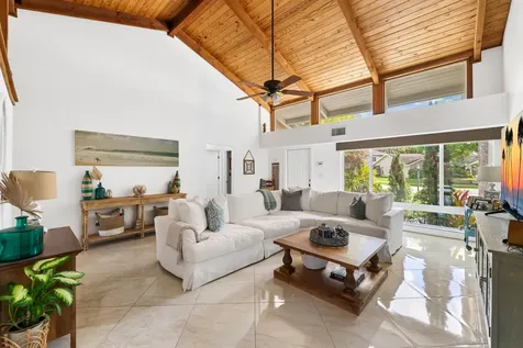 21521 E Hollandaire Drive Drive E Boca Raton FL 33433