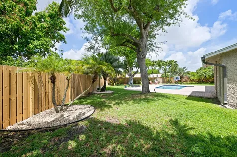 21521 E Hollandaire Drive Drive E Boca Raton FL 33433