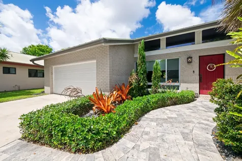 21521 E Hollandaire Drive Drive E Boca Raton FL 33433