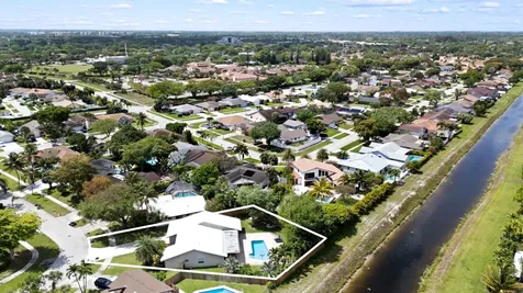21521 E Hollandaire Drive Drive E Boca Raton FL 33433