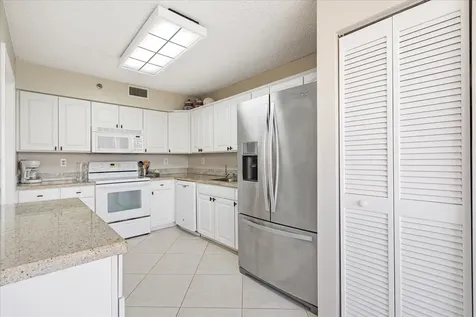 7564 Regency Lake Drive Boca Raton FL 33433