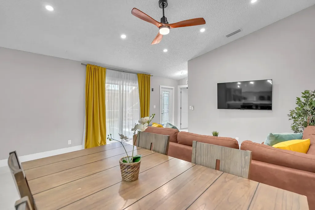 1329 Periwinkle Place Wellington FL 33414