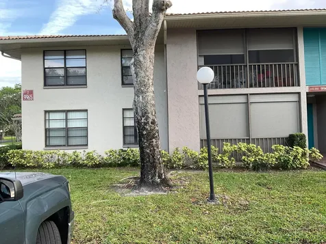 9965 Pineapple Tree Drive Boynton Beach FL 33436