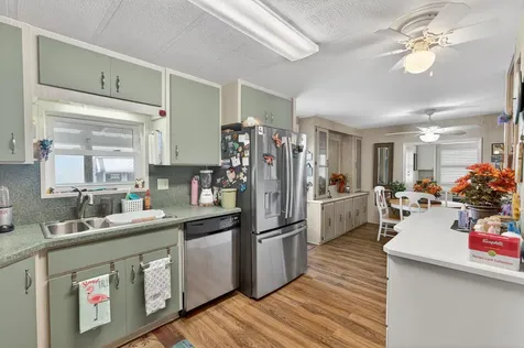 1520 St Thomas Avenue Sebring FL 33870