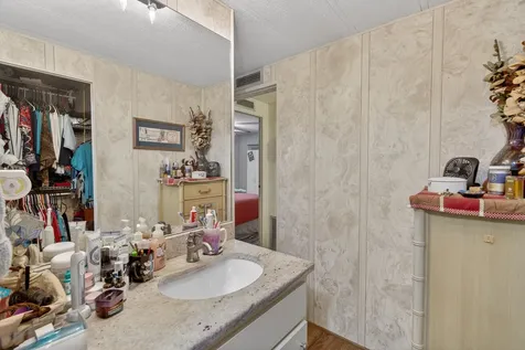1520 St Thomas Avenue Sebring FL 33870