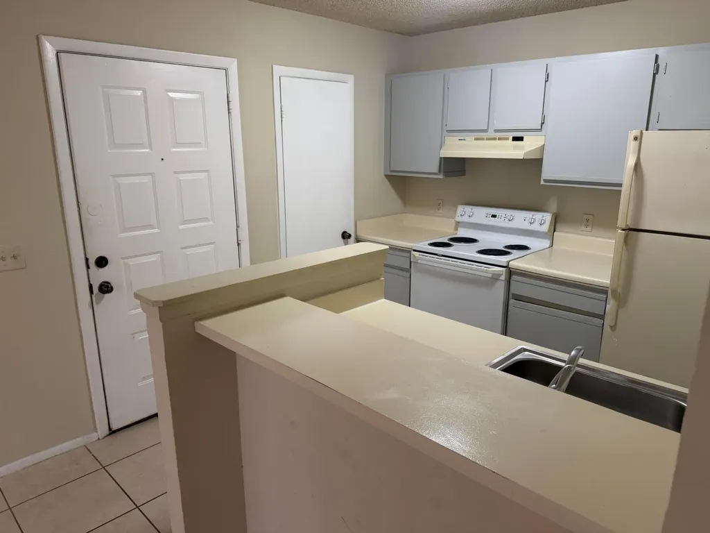 4441 W Mcnab Road Pompano Beach FL 33069