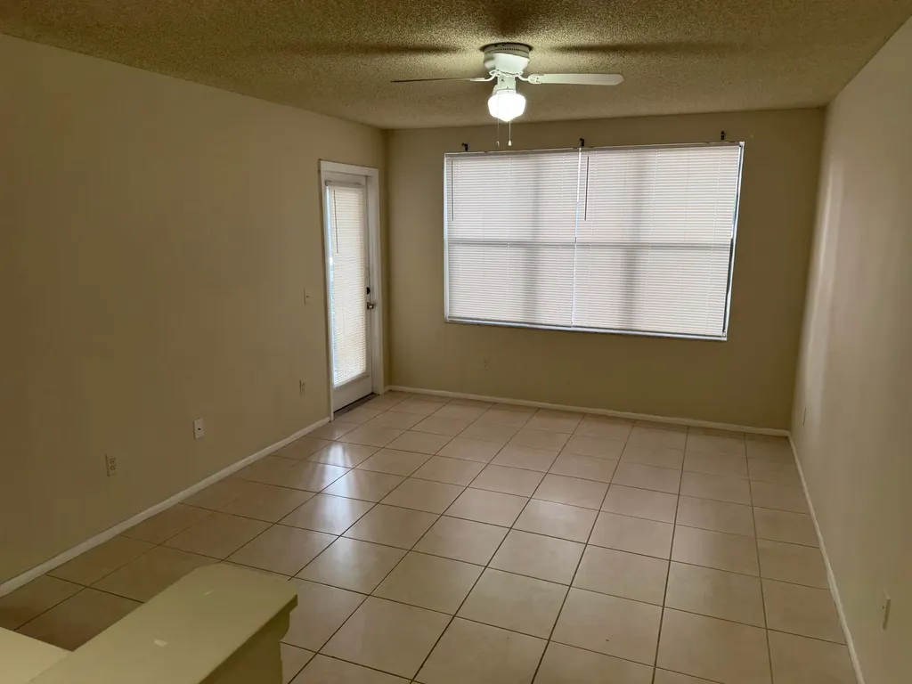 4441 W Mcnab Road Pompano Beach FL 33069