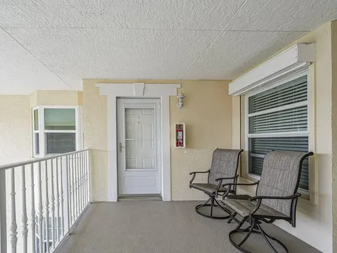 720 Lake Orchid Circle Vero Beach FL 32962