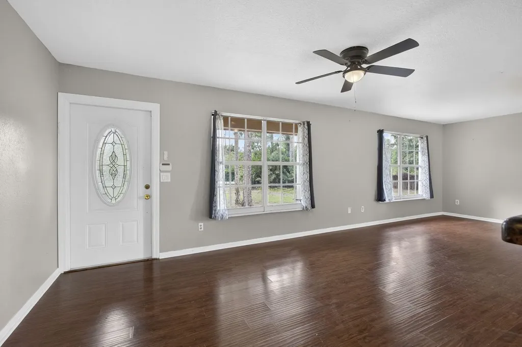 16932 Okeechobee Boulevard The Acreage FL 33470
