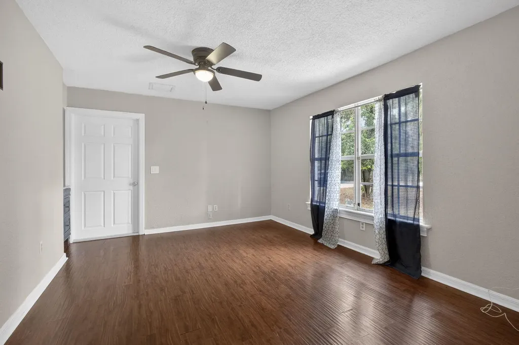16932 Okeechobee Boulevard The Acreage FL 33470