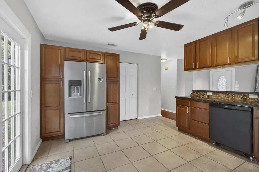 16932 Okeechobee Boulevard The Acreage FL 33470