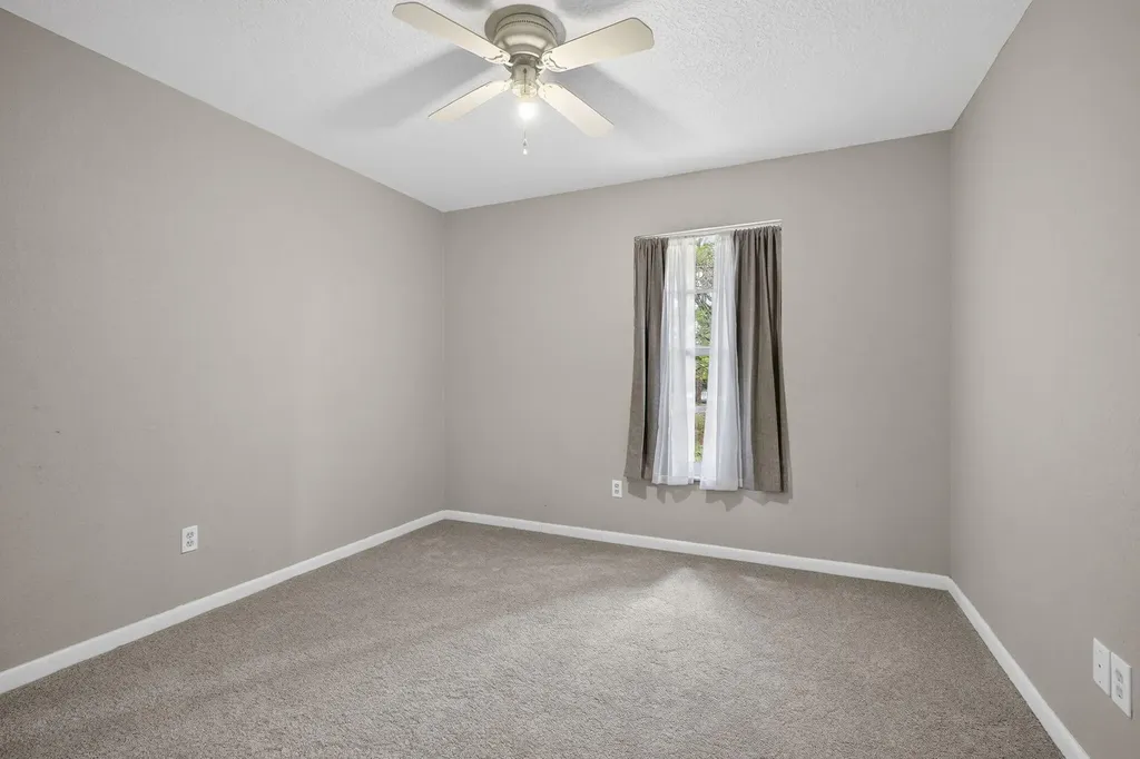 16932 Okeechobee Boulevard The Acreage FL 33470