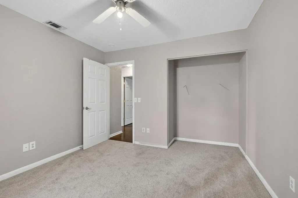 16932 Okeechobee Boulevard The Acreage FL 33470