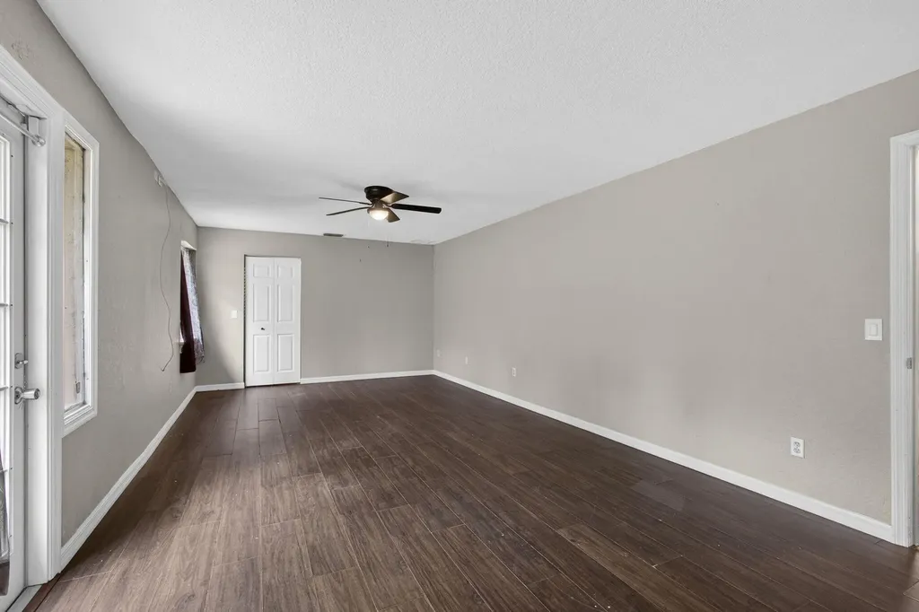 16932 Okeechobee Boulevard The Acreage FL 33470