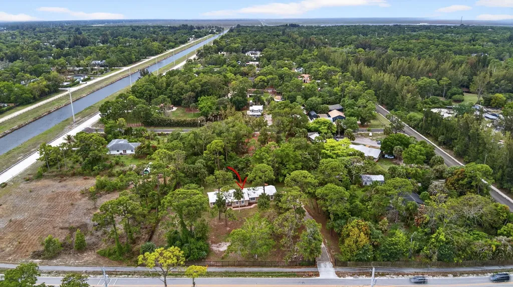 16932 Okeechobee Boulevard The Acreage FL 33470