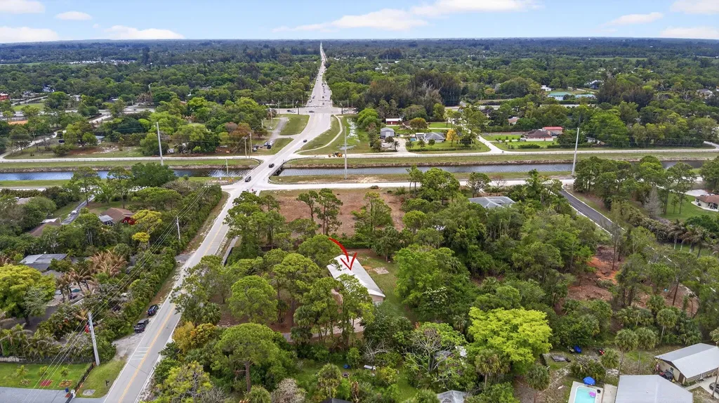 16932 Okeechobee Boulevard The Acreage FL 33470