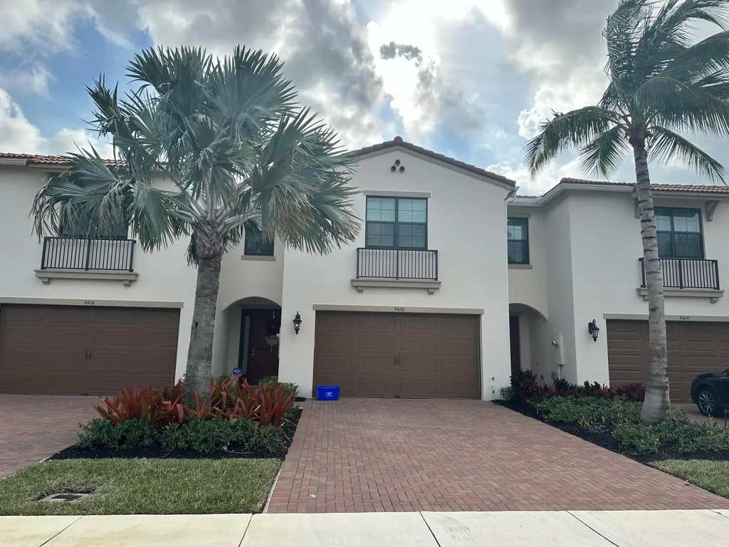 9420 Kinley Place Boca Raton FL 33428