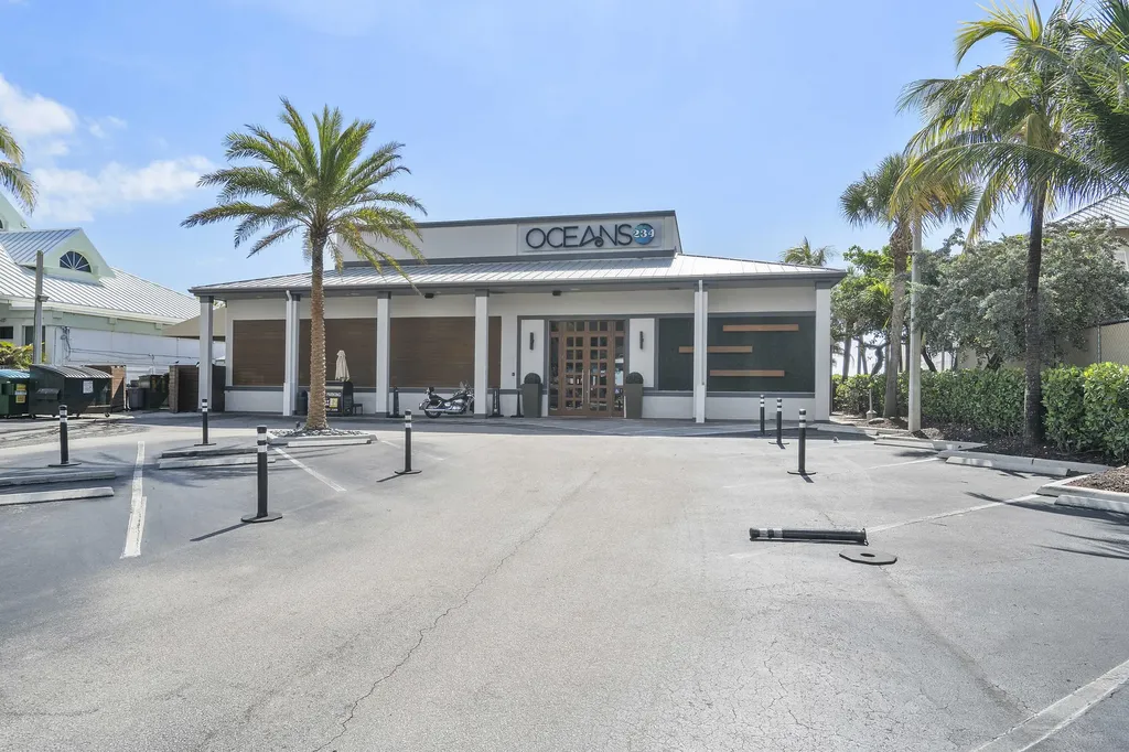 1968 NE 3rd Street Deerfield Beach FL 33441