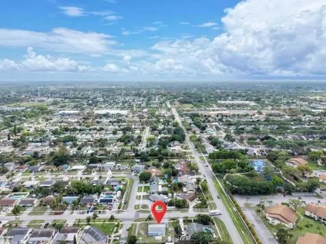 5669 S 35th Court Greenacres FL 33463