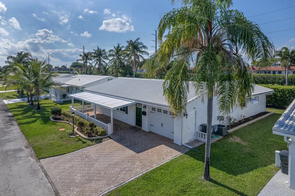 1907 SW 16th Avenue Boynton Beach FL 33426