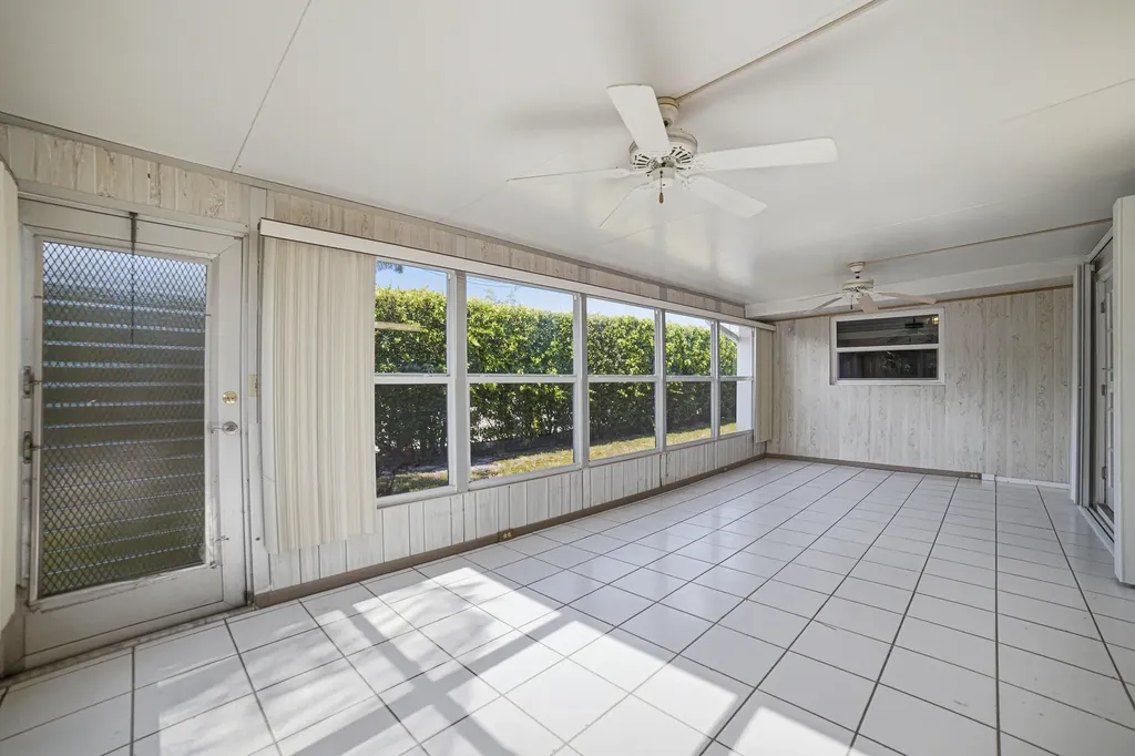 1907 SW 16th Avenue Boynton Beach FL 33426