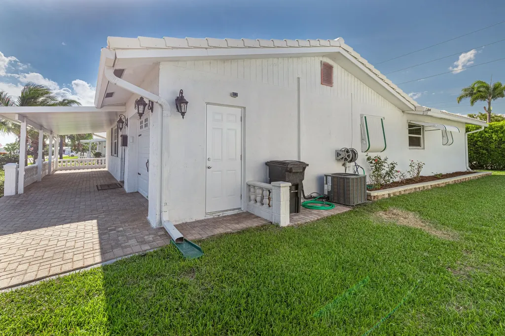 1907 SW 16th Avenue Boynton Beach FL 33426