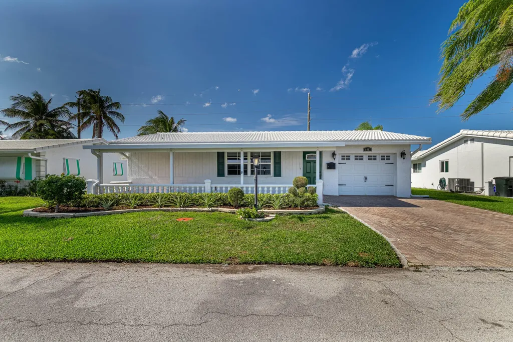 1907 SW 16th Avenue Boynton Beach FL 33426
